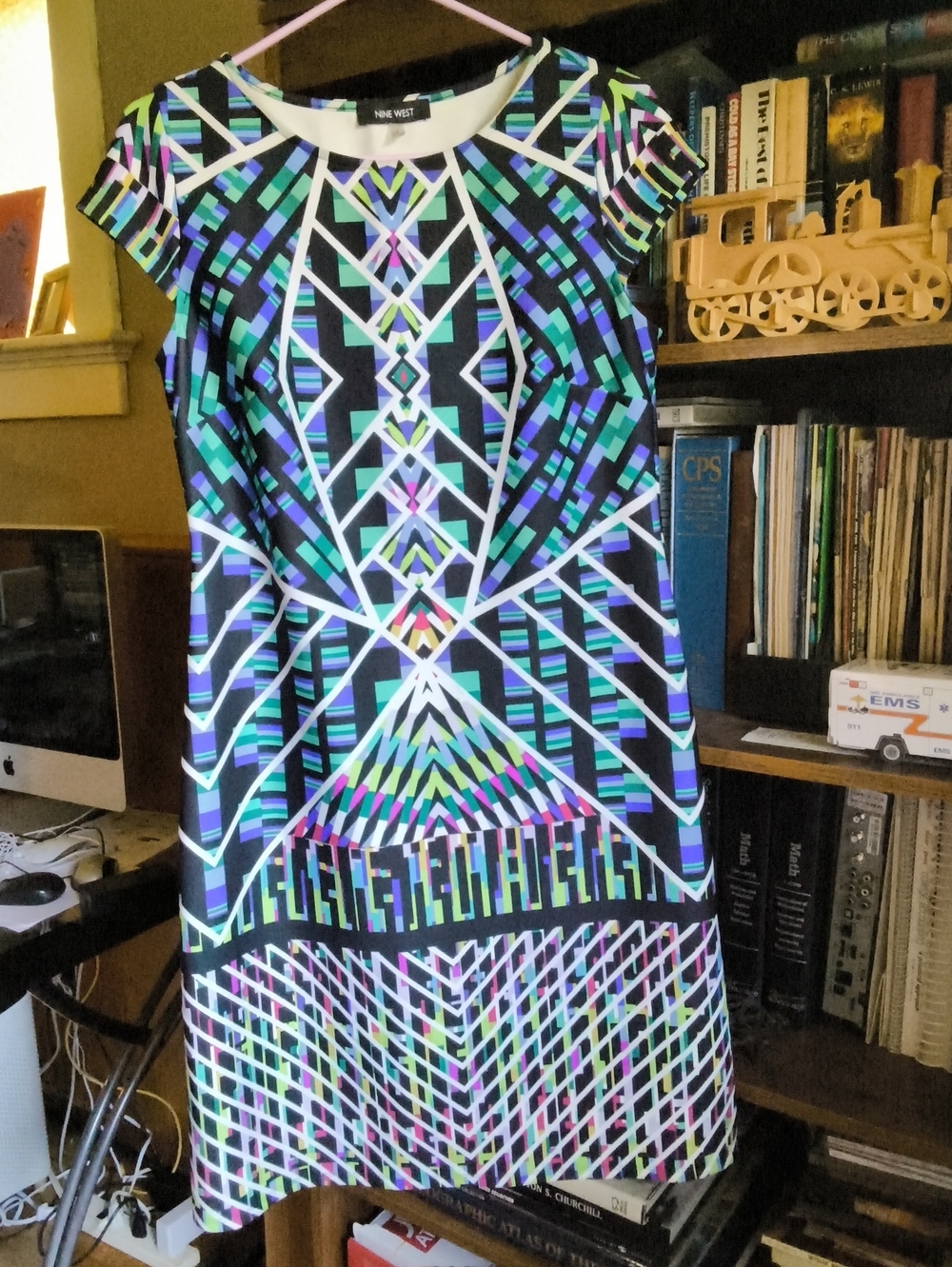Nine West Black Geometric Print Cap Sleeve Dress
